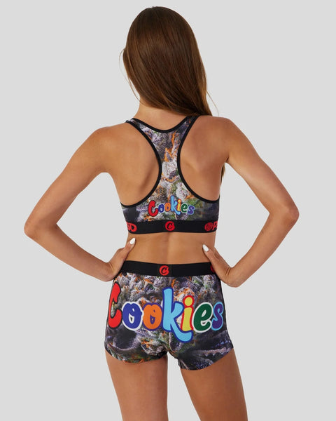 Women's sports bra and shorts set with colorful 
